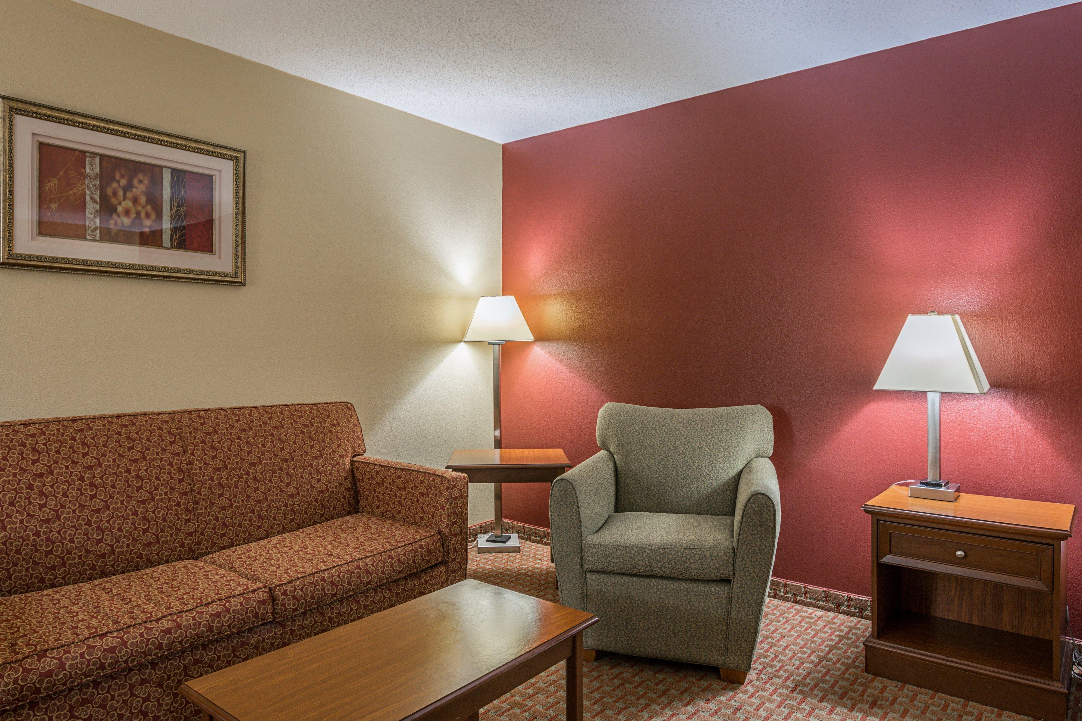 Red Roof Inn & Suites ליטל רוק מראה חיצוני תמונה