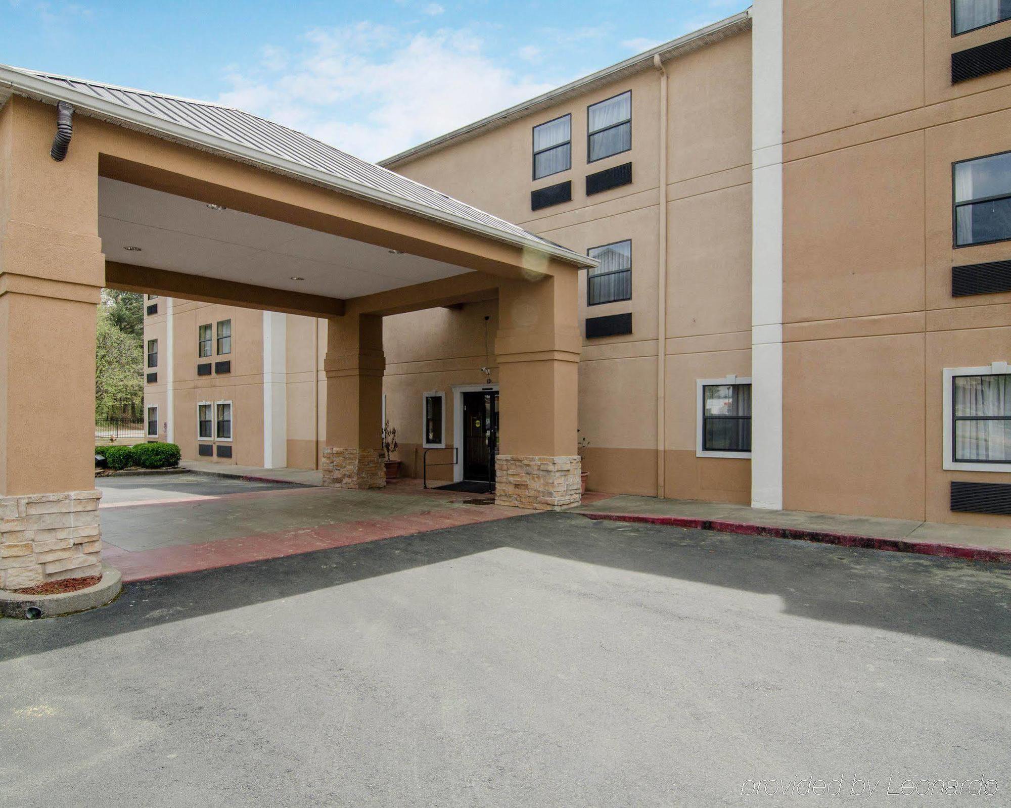 Red Roof Inn & Suites ליטל רוק מראה חיצוני תמונה